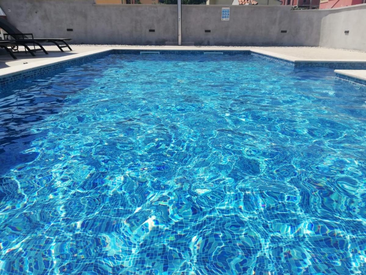 Holiday Home Victoria Porec Luaran gambar