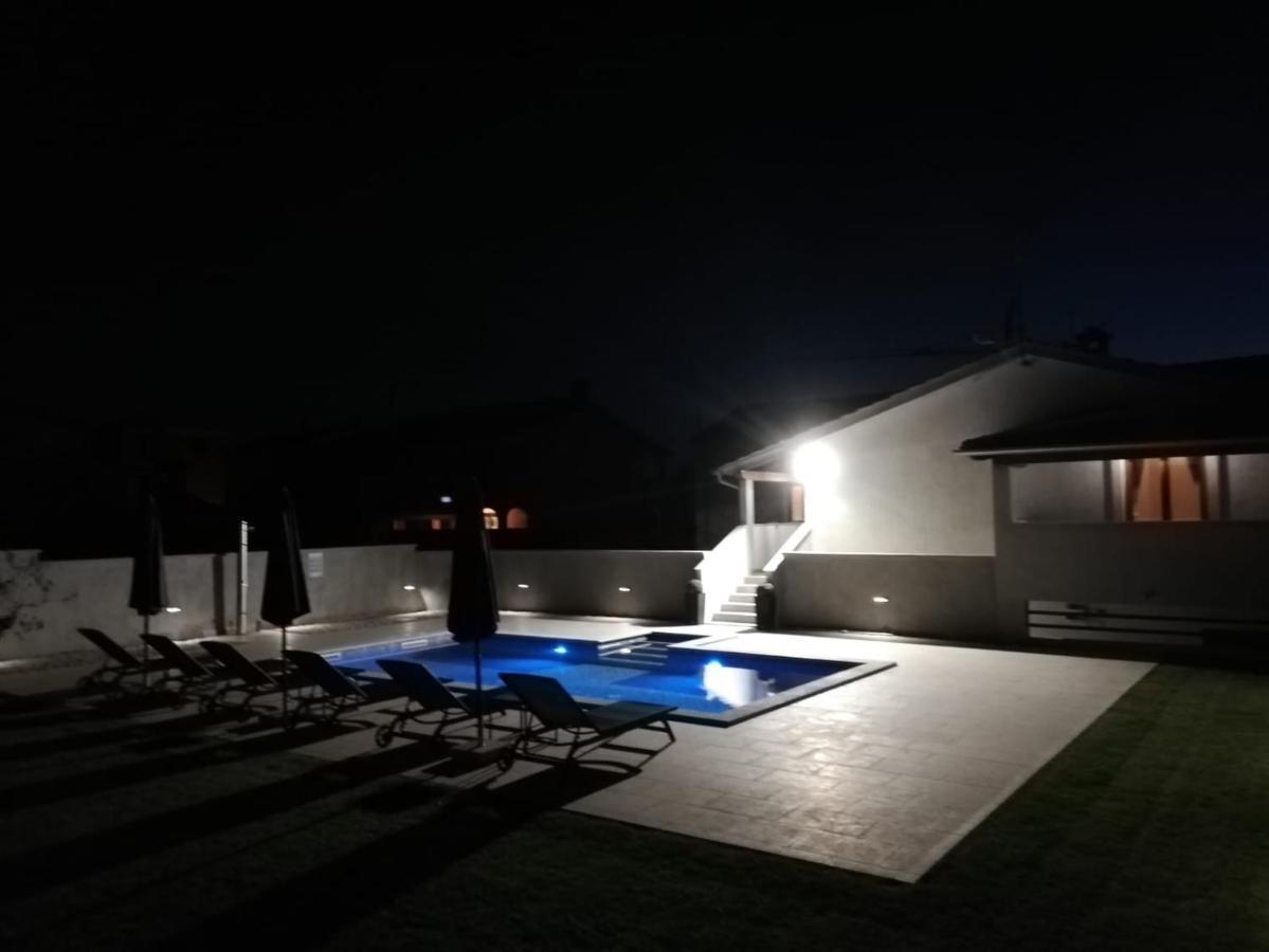 Holiday Home Victoria Porec Luaran gambar
